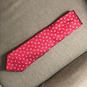 Brooks Brothers Red Paisley Men's Silk Tie